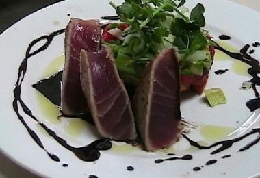 Seared Ahi Tuna Salad Recipe